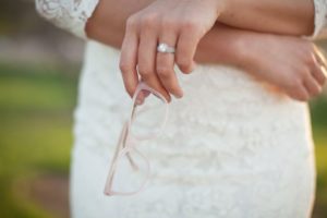 Heiraten mit Brille: Worauf die Braut achten sollte