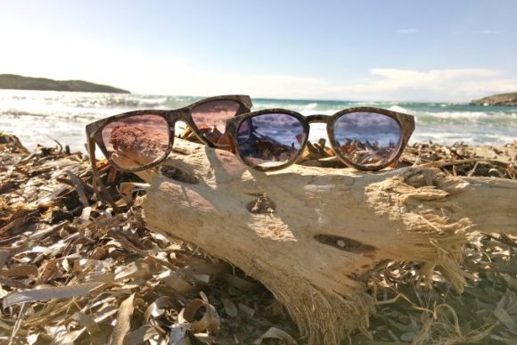 Phee: Sonnenbrillen aus Seegras in Kooperation mit Zylo Eyewwear