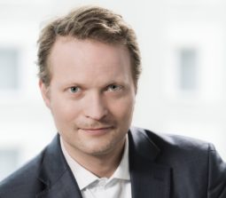 Spectaris - Geschäftsführer Jörg Mayer
