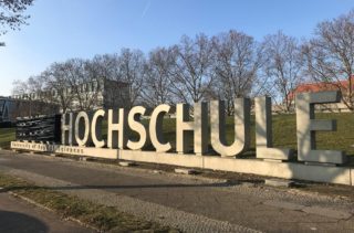 Beuth Hochschule Berlin - Neuer Name: zuerst Buchstaben verhüllt