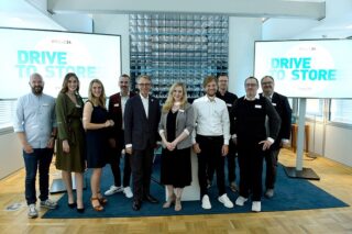 Essilor Kickoff Drive-to-Store DUS
