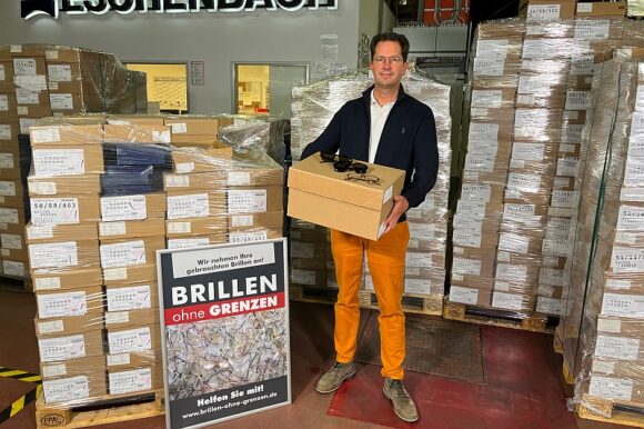 Eschenbach-CEO Jörg Zobel: Spende an Brillen ohne Grenzen