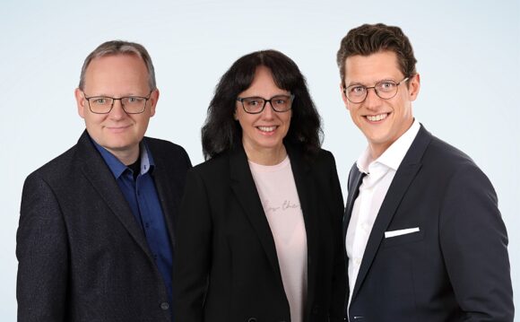 Rottler: Franchise-Nehmer Lothar und Monika Lübbe mit Paul Rottler