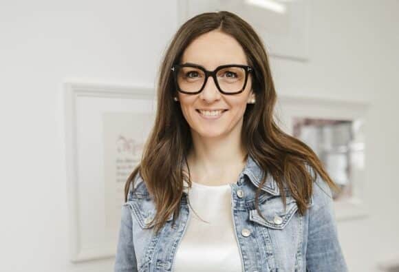 Augenoptikerin Sabrina Oberlander, Brillenwerke