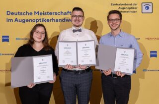 Deutsche Meisterschaft Handwerk 2023 Augenoptiker Bundessieger Schumann und Amm und Kuehl c ZVA Peter Magner