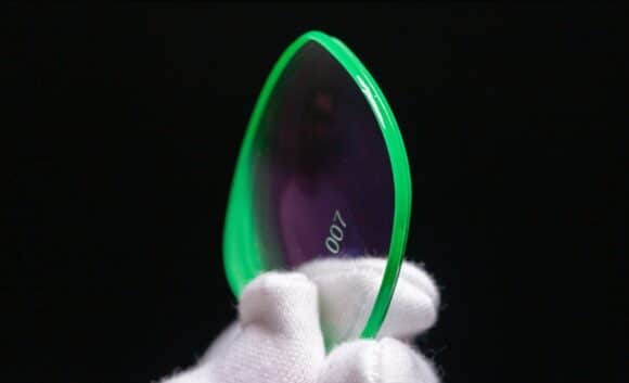 ShapeLine edge colouring Brillenglas c Shape Engineering /fotoplan