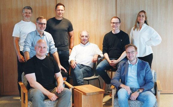 IXI Smart Eyewear mit Partner Finnsup und OptiSwiss