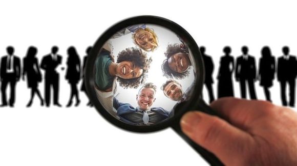 Zielgruppe Customer Journey KI Personas c Pixabay Gerd Altmann