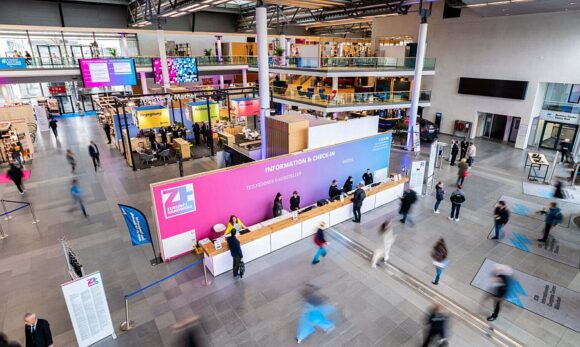 Zukunft Handwerk 2025 Eingang Information Check-In c GHM
