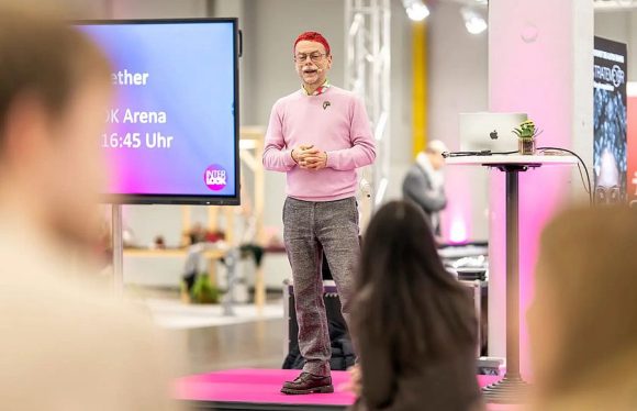 Interlook 2026 Farb-Experte Niels Holger Wien Deutsches Mode Institut c Messe Dortmund