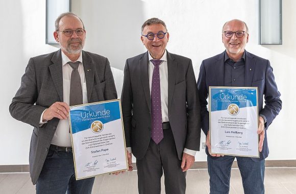 ZVA 2026 Ehrungen Pape und Hellberg mit Christian Mueller c ZVA Peter Magner