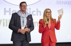 Transalpines Forum 2026 Ronald Mayrhofer und Christa Kummer c Fachoptiker eGen FirstOptiker