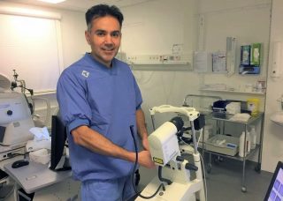 Prof. Neil Lagali: study covid-19 eye problems (c Berit Bystroem / University Linkoeping Sweden)
