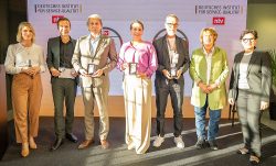 Deutscher Gesundheits Award 2026 Kontaktlinsen-Hersteller, darunter Wöhlk (c Thomas Ecke ntv DISQ)